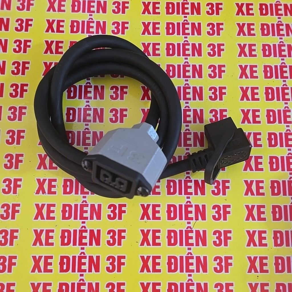 Dây nối dài sạc Vinfast 50cm 3 Dây nối dài sạc Vinfast 50cm - Ảnh 3