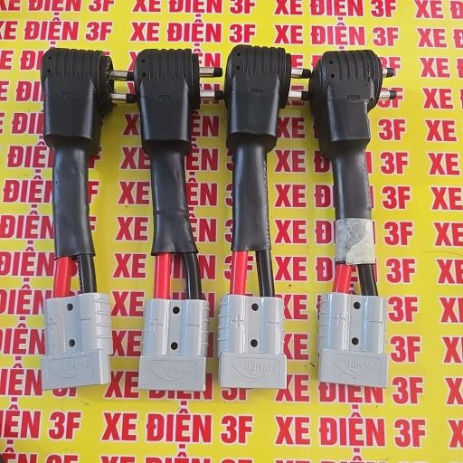 Đầu cắm sạc Datbike