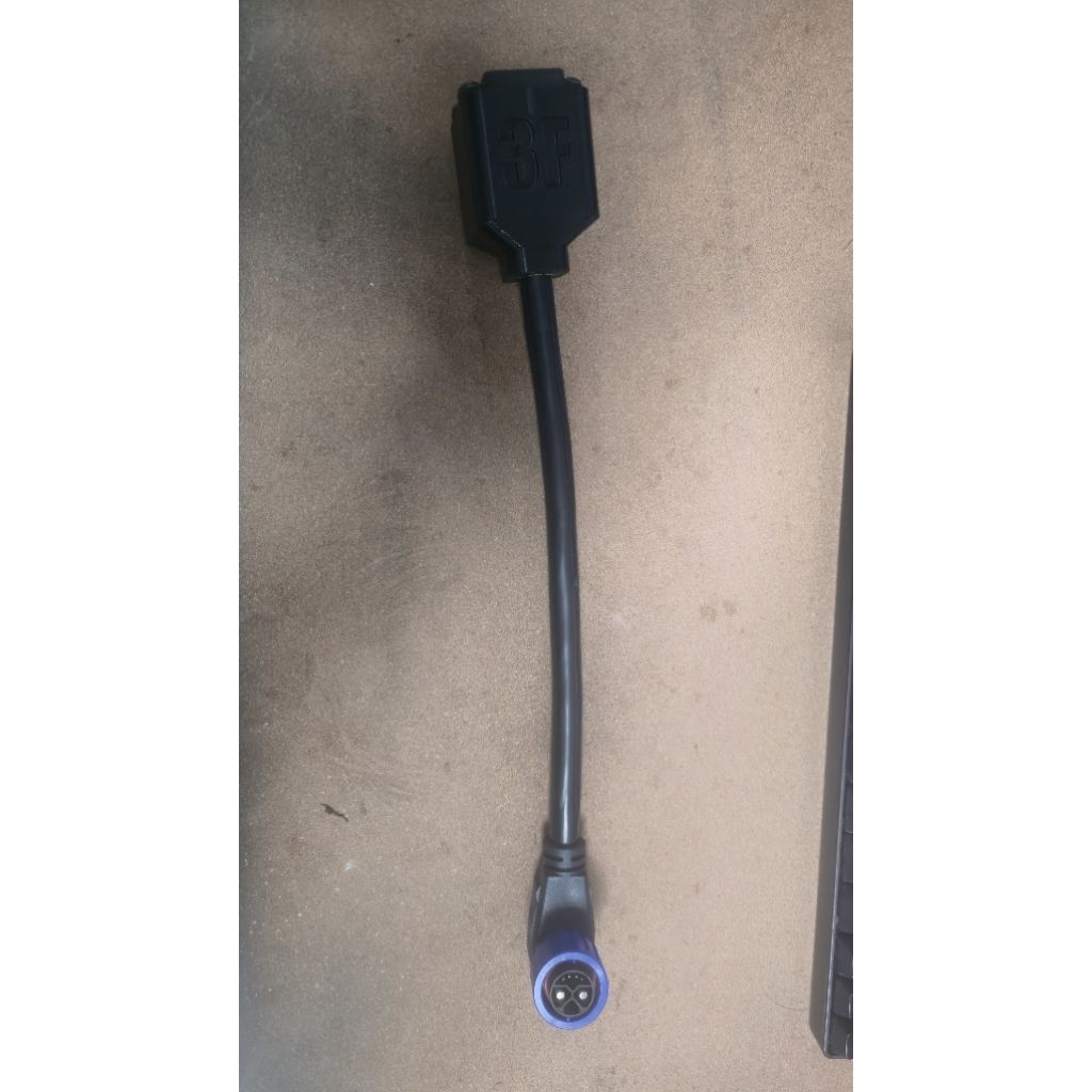 Giắc nối 1 lần sạc 2 cục sạc 400w 4 Giắc nối 1 lần sạc 2 cục sạc 400w - Ảnh 4