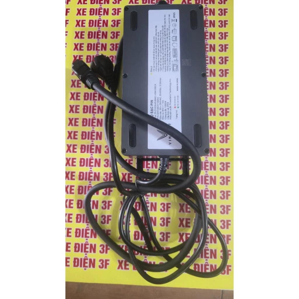 Sạc 1000w chính hãng chống nước đời 2025 2 Sạc 1000w chính hãng chống nước đời 2025 - Ảnh 2