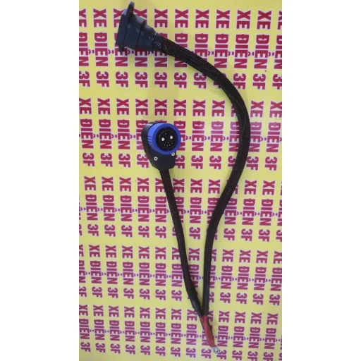 Alternative view of Dây lấy nguồn pin vinfast 1.2kw 2.4kw sử dụng cho xe 5 bình ắc quy