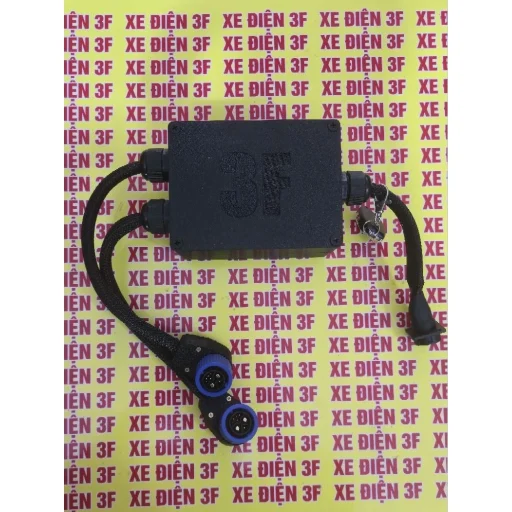 Bộ chuyển đổi pin xe EvoGrand, Feliz 2025, VeroX bằng remote không cần tháo giắc